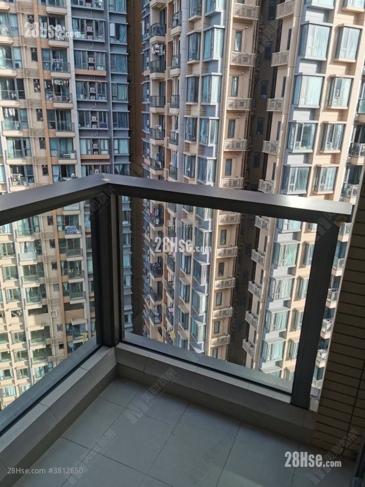 The Yoho Hub Rental 464 ft²