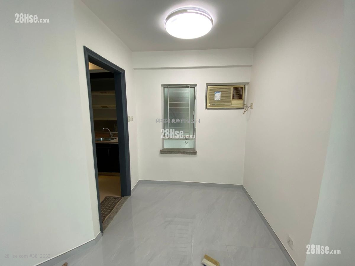 嘉湖山庄 售盘 2 房 446 平方尺