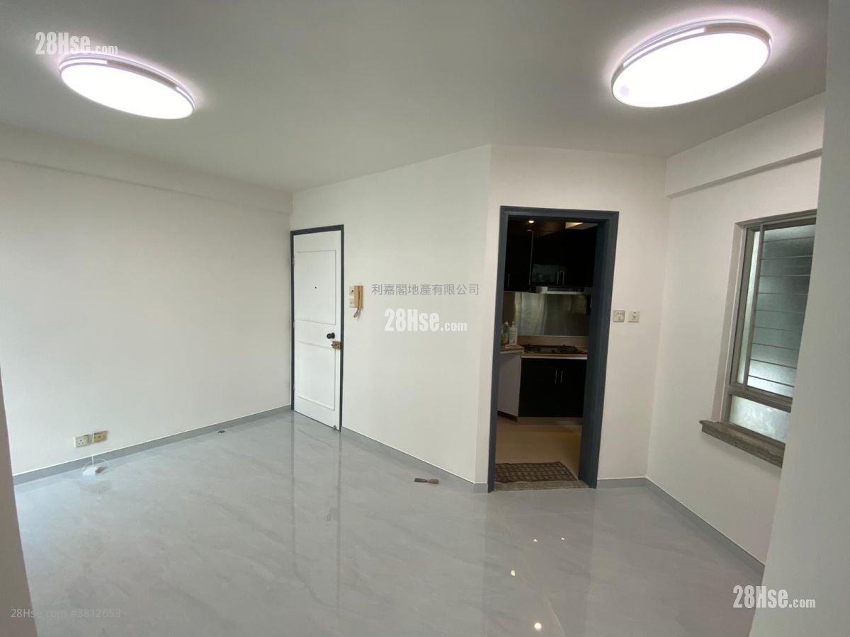 嘉湖山庄 售盘 2 房 446 平方尺