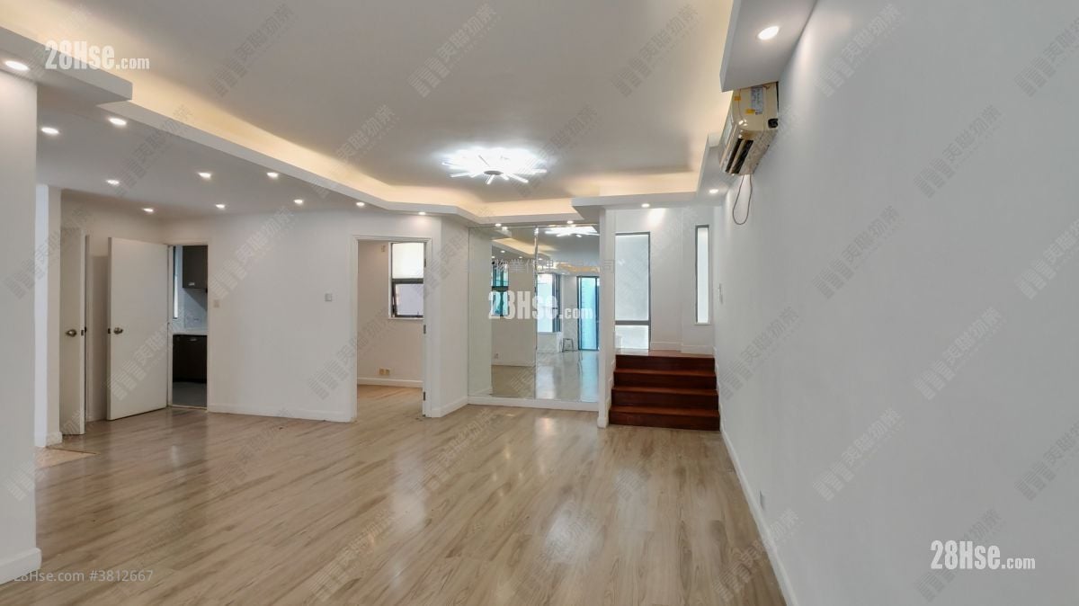 雅阁花园 售盘 3 房 , 2 浴室 1,696 平方尺