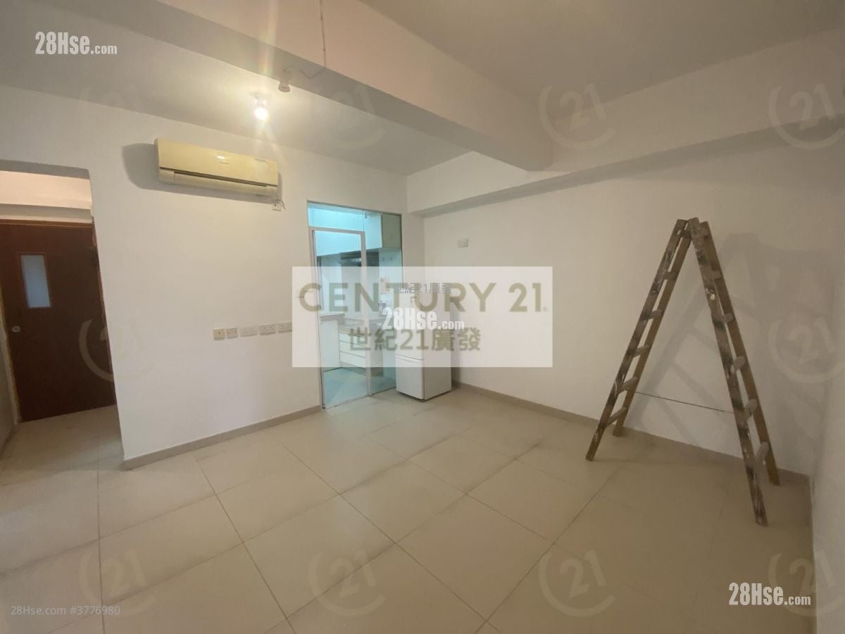 Chinese Mansion Rental 2 Bedrooms , 1 Bathroom 552 ft²