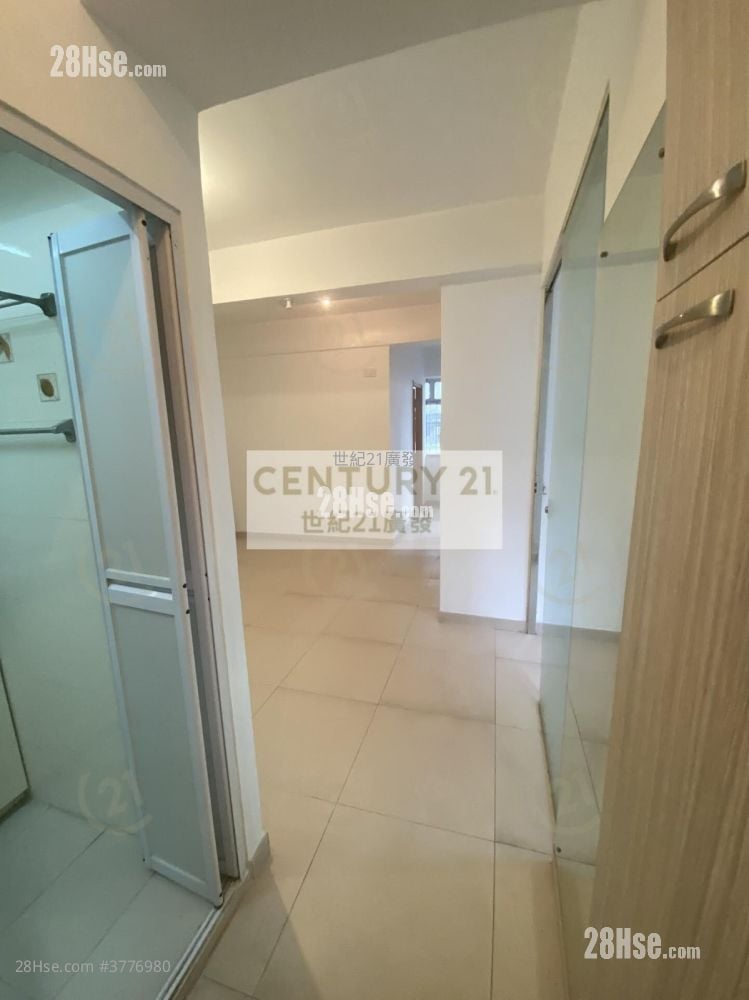Chinese Mansion Rental 2 Bedrooms , 1 Bathroom 552 ft²