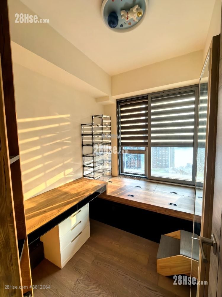 映日湾 售盘 3 房 , 2 浴室 644 平方尺