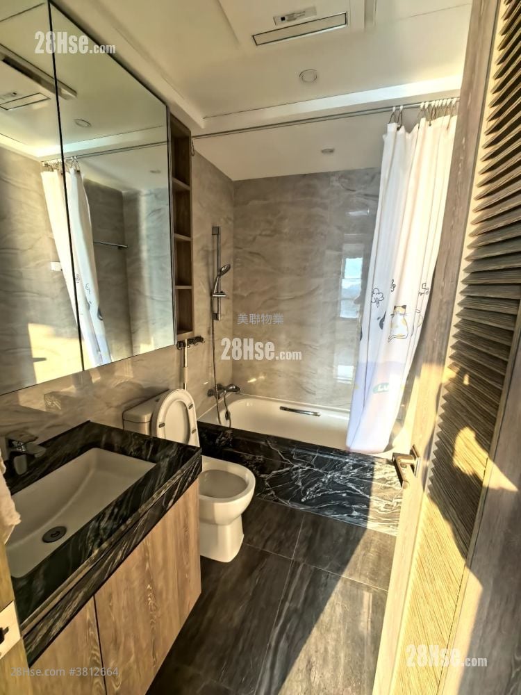 映日湾 售盘 3 房 , 2 浴室 644 平方尺