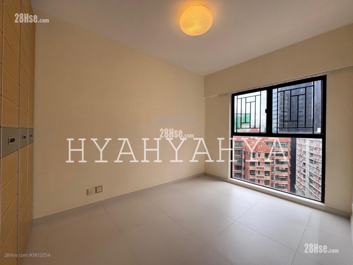 Primrose Court Rental 3 Bedrooms , 2 Bathrooms 659 ft²