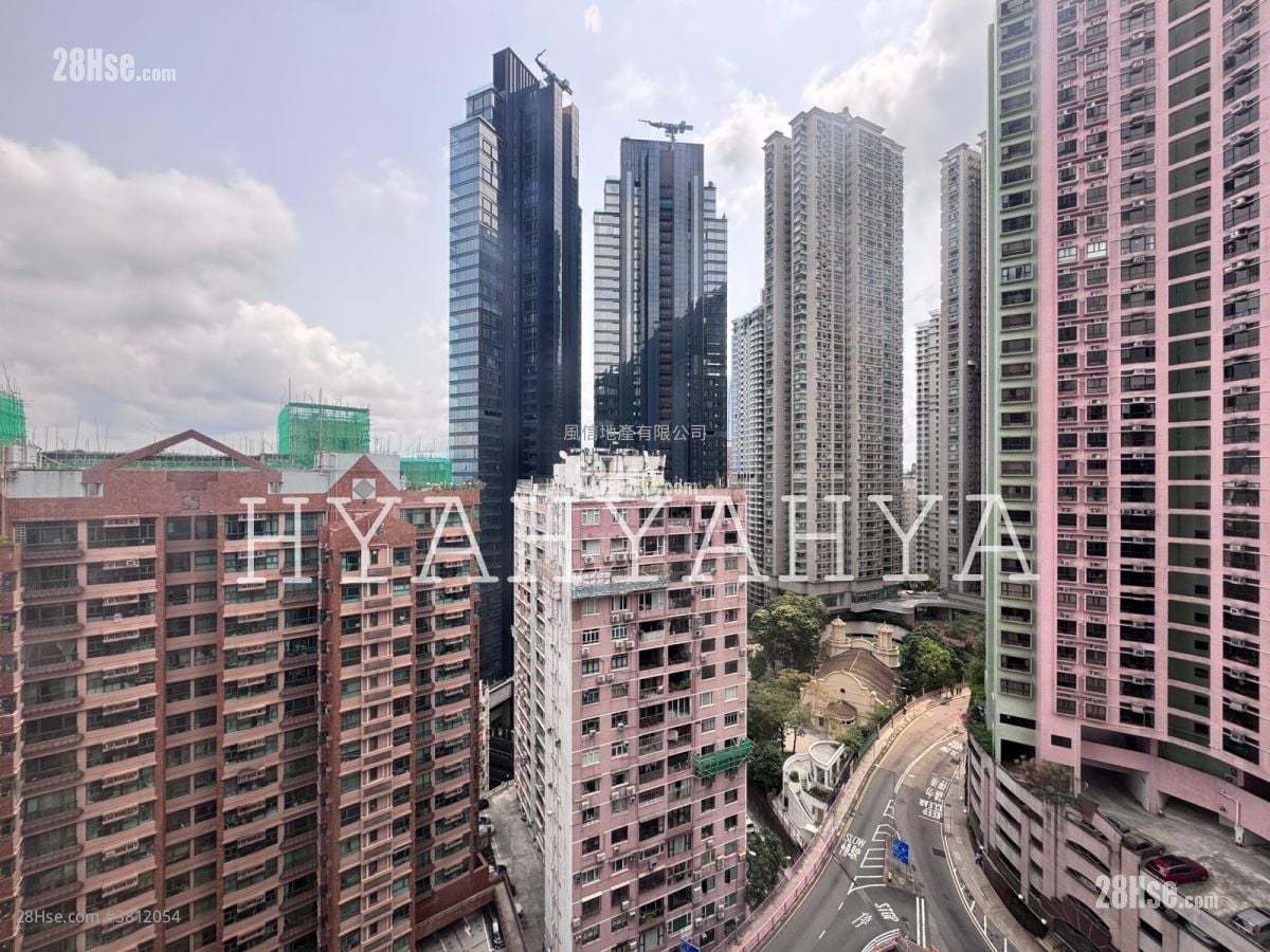 Primrose Court Rental 3 Bedrooms , 2 Bathrooms 659 ft²