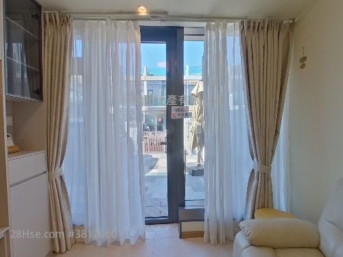 #Lyos Sell 3 Bedrooms , 2 Bathrooms 778 ft²