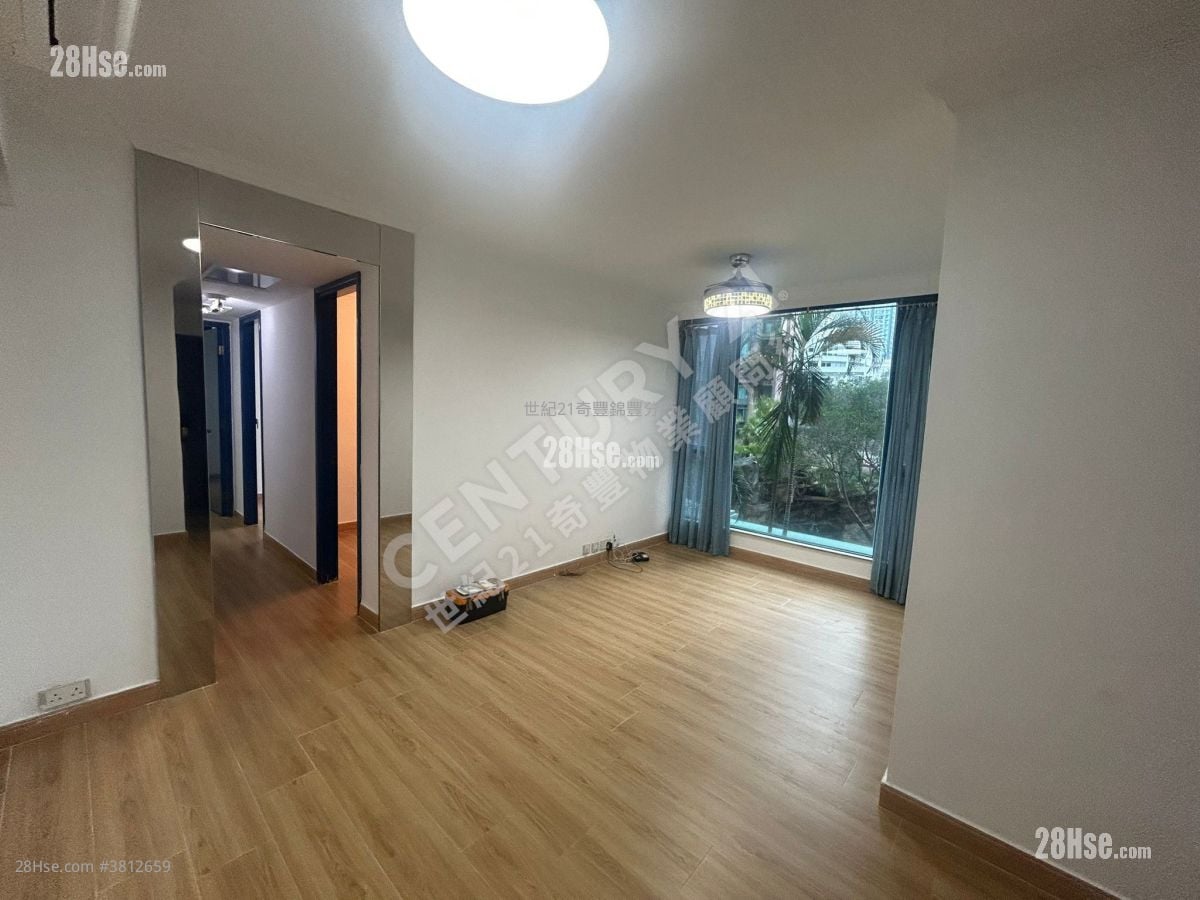 Vista Paradiso Sell 3 Bedrooms , 2 Bathrooms 650 ft²