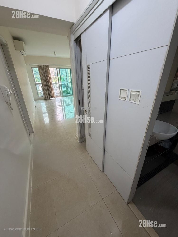 Festival City Sell 3 Bedrooms , 2 Bathrooms 742 ft²