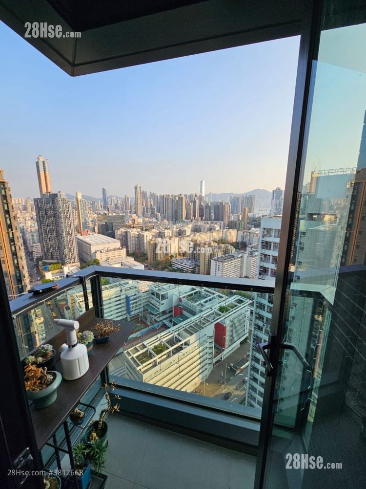 The Vertex Sell 2 Bedrooms , 1 Bathroom 446 ft²