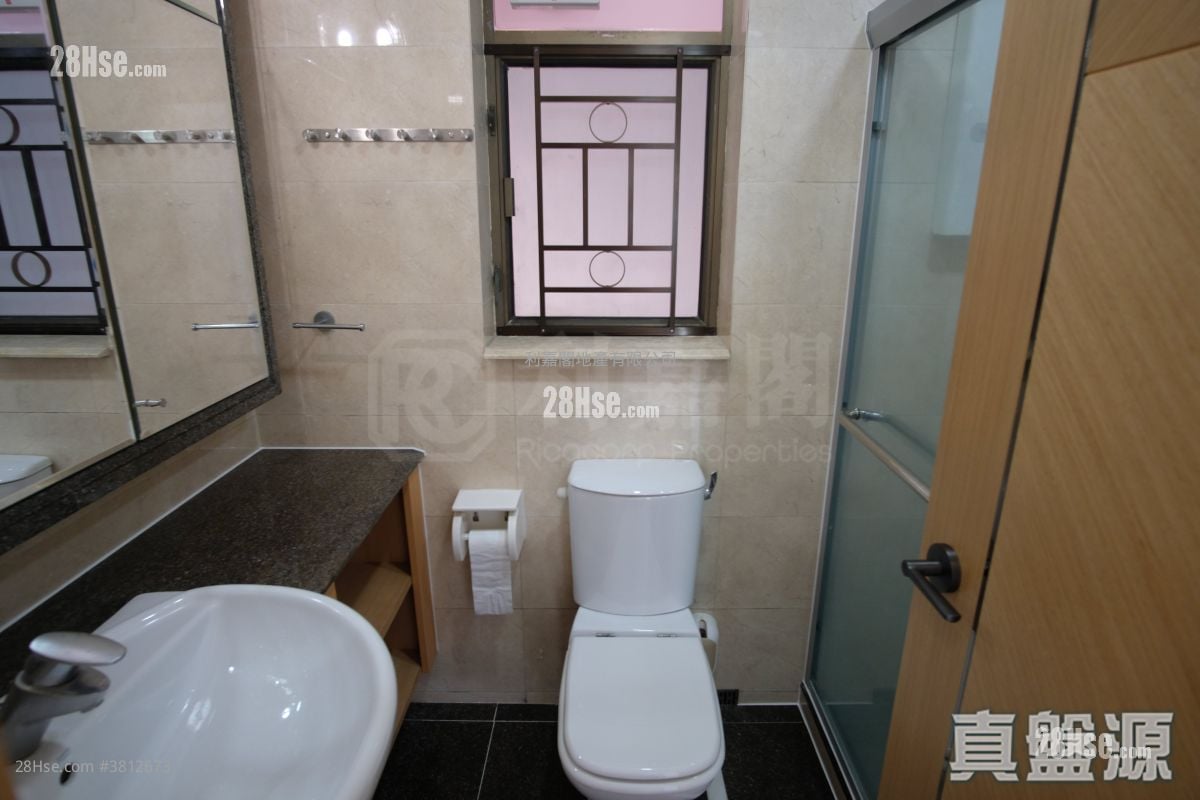 寶翠園 售盤 3 房 , 2 浴室 898 平方呎