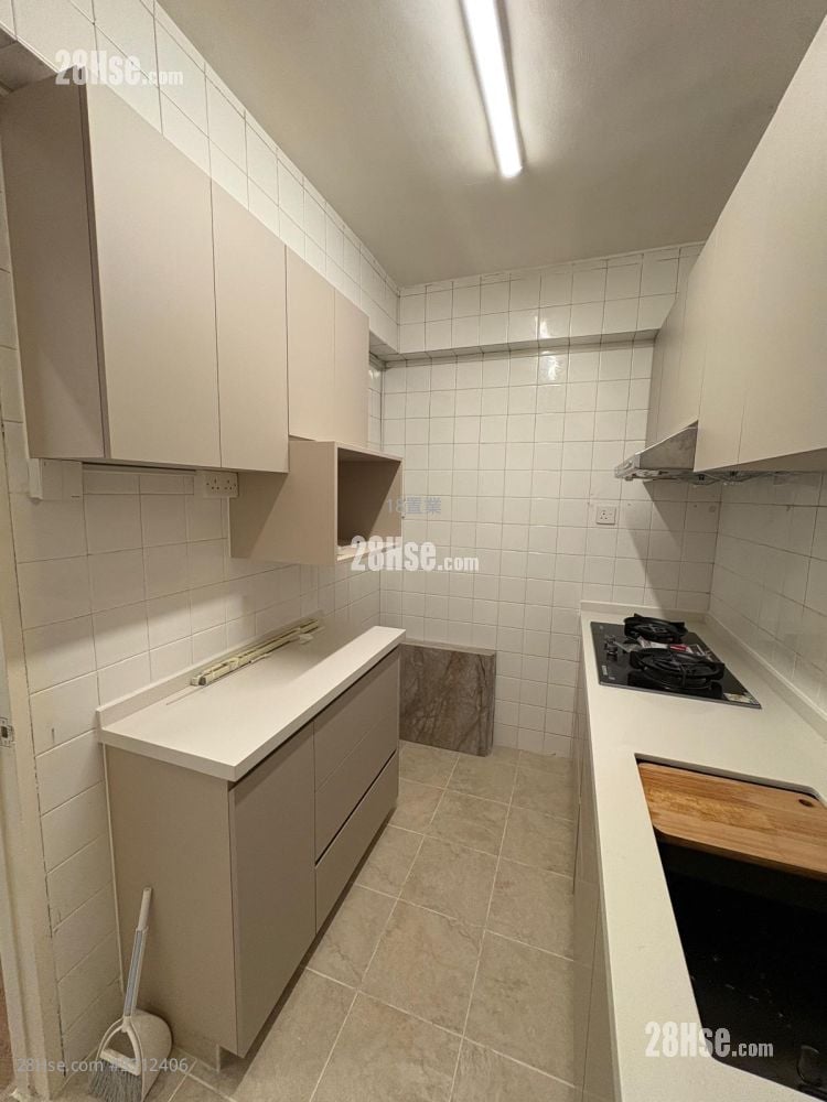 Yee On Building Rental 2 Bedrooms , 1 Bathroom 555 ft²