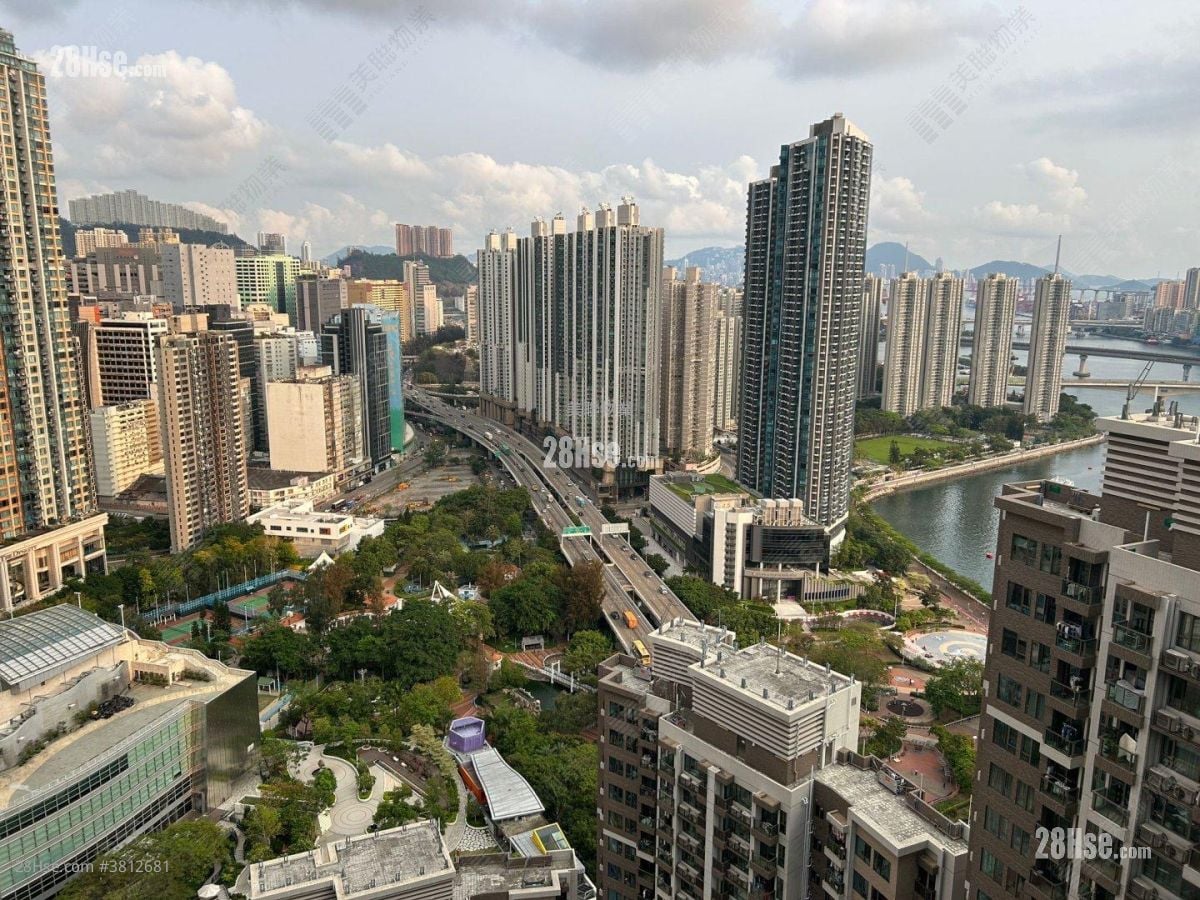 全城滙 售盘 3 房 , 2 浴室 800 平方尺