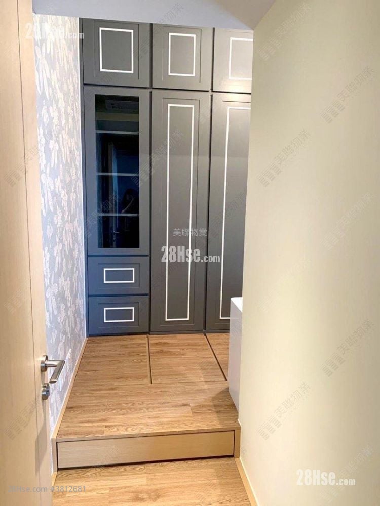 全城滙 售盘 3 房 , 2 浴室 800 平方尺