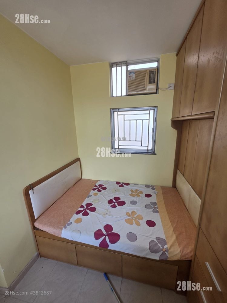 茵怡花园 售盘 3 房 , 2 浴室 555 平方尺