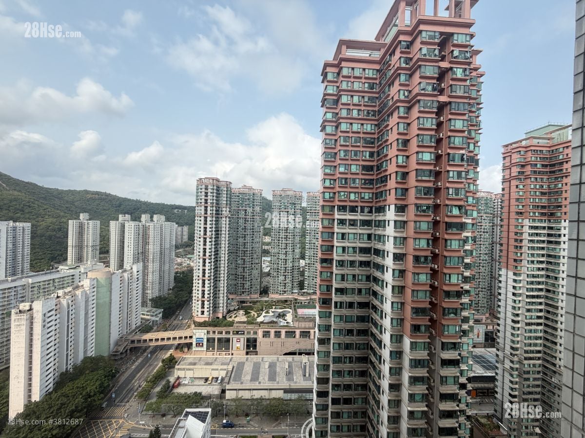 茵怡花园 售盘 3 房 , 2 浴室 555 平方尺