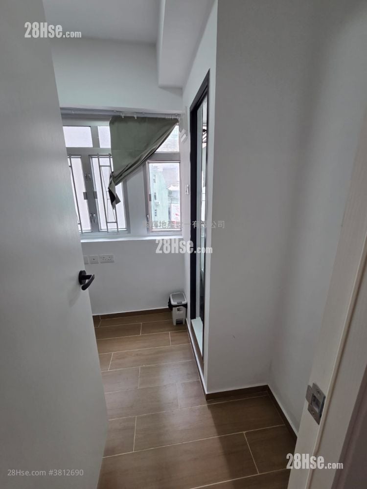 金冠大厦 租盘 1 房 , 1 浴室 160 平方尺