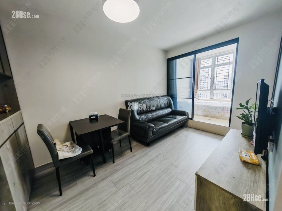 Shan Lai Court Sell 385 ft²