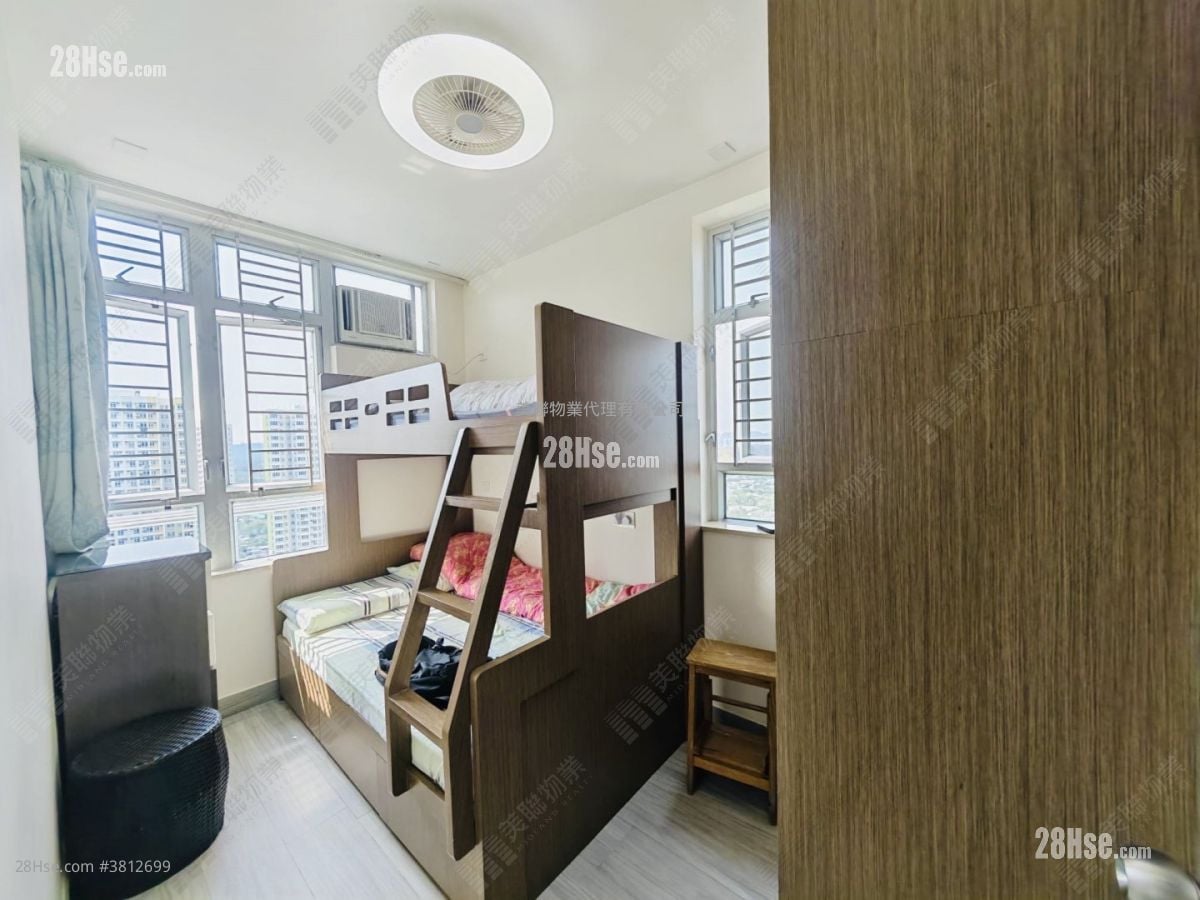 Shan Lai Court Sell 385 ft²