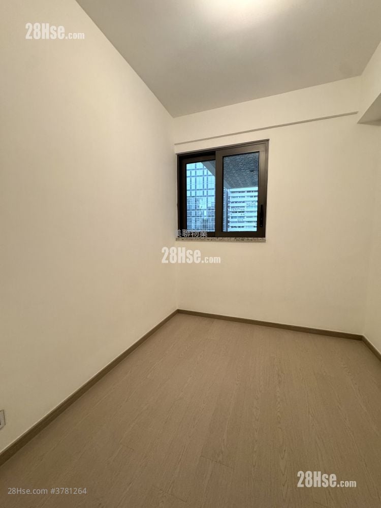 港岛南岸 租盘 3 房 , 2 浴室 1,006 平方尺