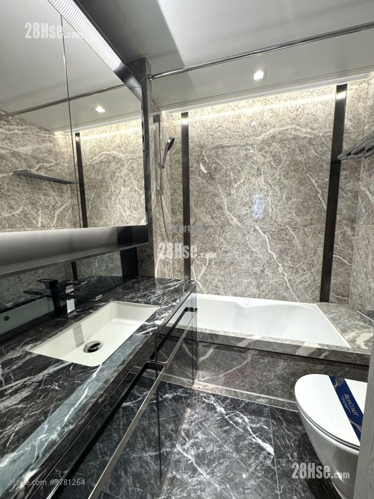 港岛南岸 租盘 3 房 , 2 浴室 1,006 平方尺