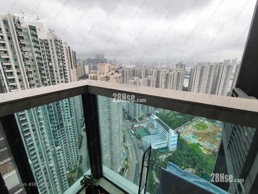 柏傲灣 售盤 3 房 , 2 浴室 765 平方呎