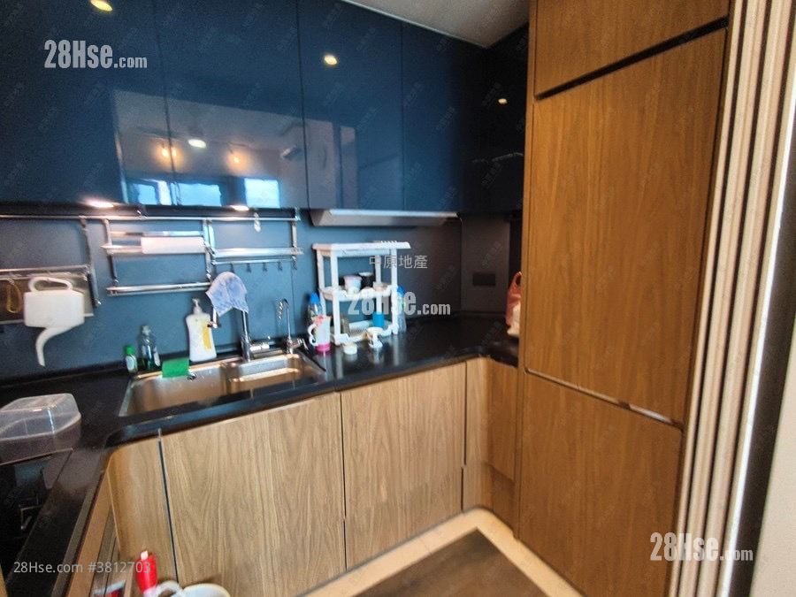 柏傲灣 售盤 3 房 , 2 浴室 765 平方呎