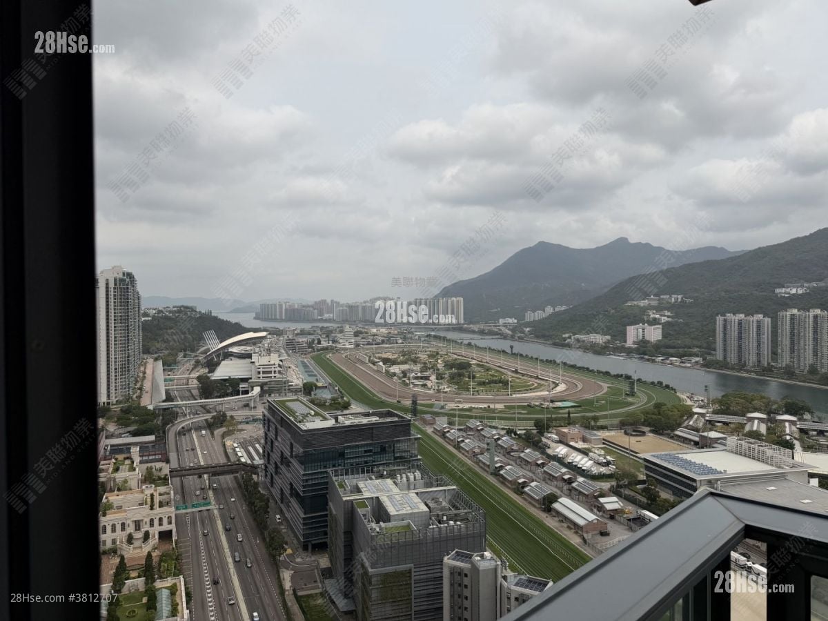 御龙山 租盘 1,035 平方尺