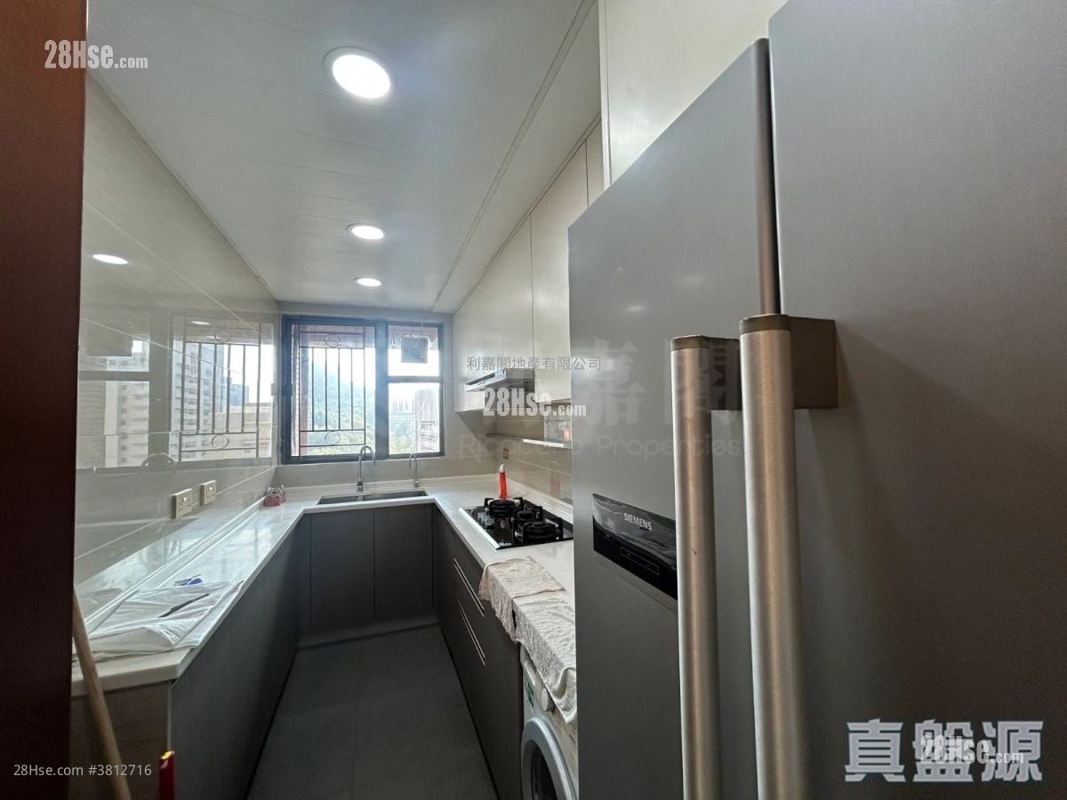 寶翠園 售盤 3 房 , 2 浴室 665 平方呎