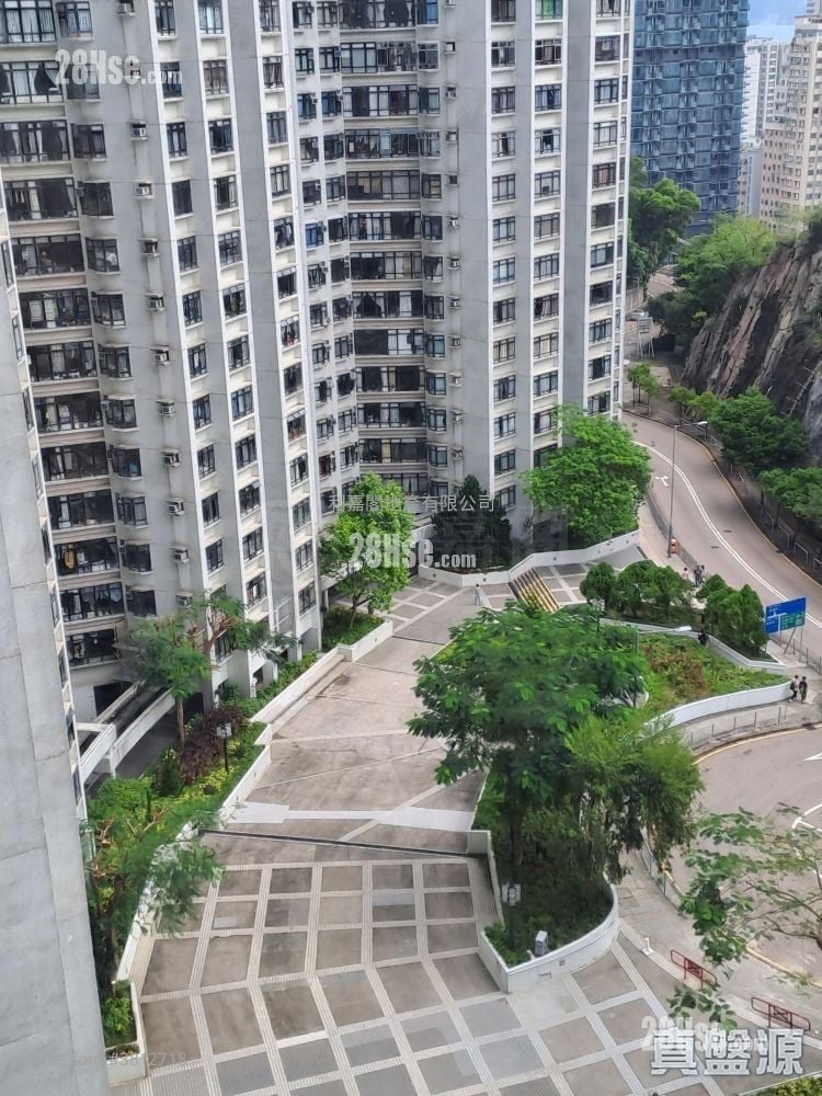 康怡花園 售盤 3 房 , 1 浴室 605 平方呎