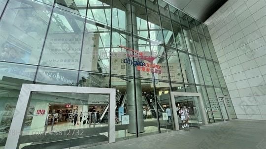 蓝天海岸 售盘 1 房 , 1 浴室 561 平方尺