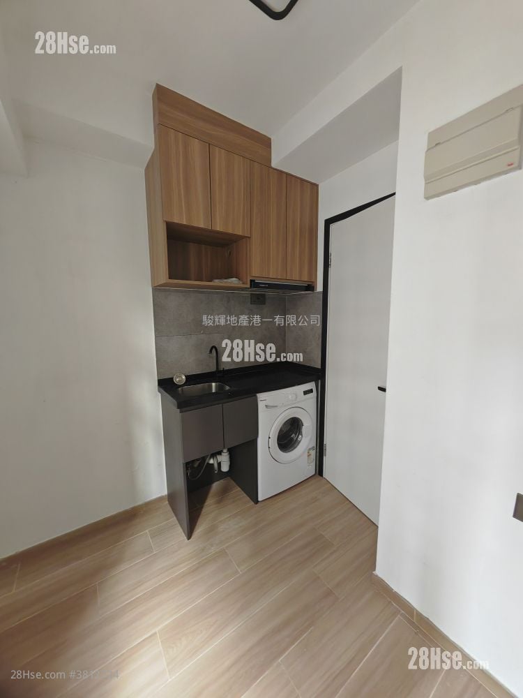 兆景大廈 租盤 1 房 , 1 浴室 180 平方呎