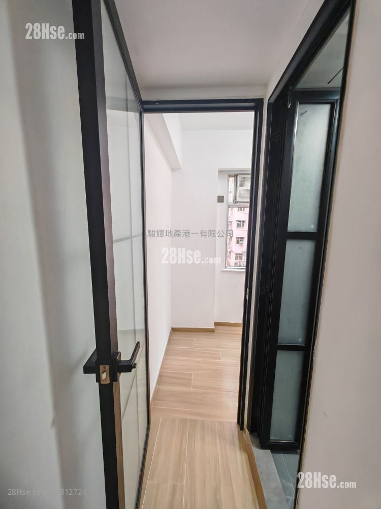 兆景大廈 租盤 1 房 , 1 浴室 180 平方呎