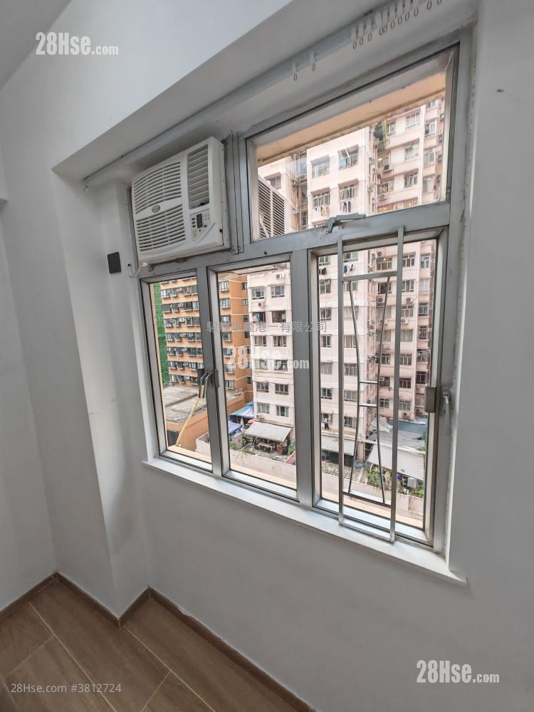 兆景大廈 租盤 1 房 , 1 浴室 180 平方呎