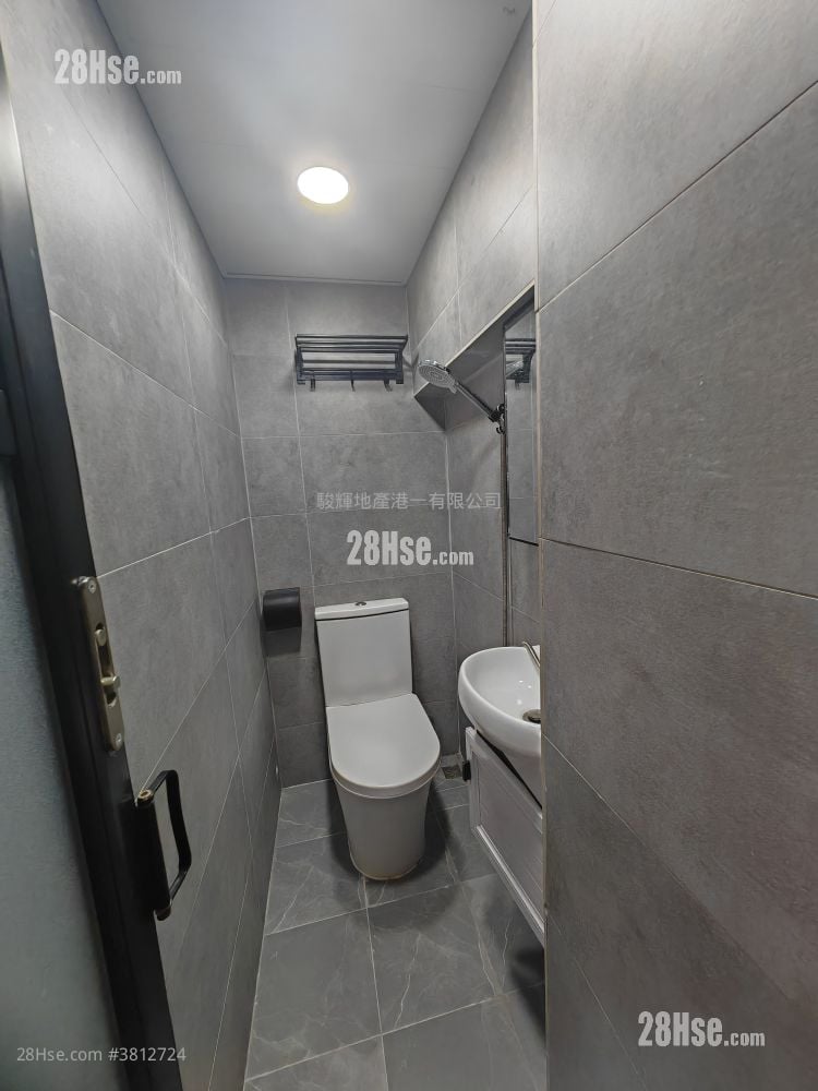 兆景大廈 租盤 1 房 , 1 浴室 180 平方呎