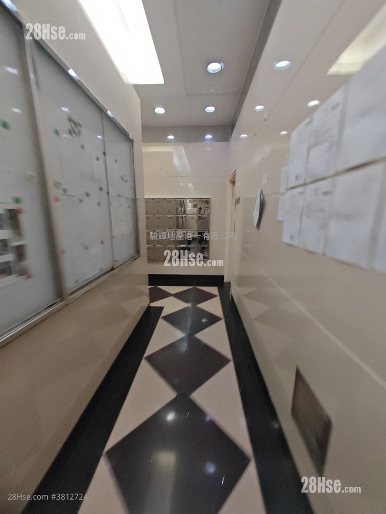 兆景大廈 租盤 1 房 , 1 浴室 180 平方呎