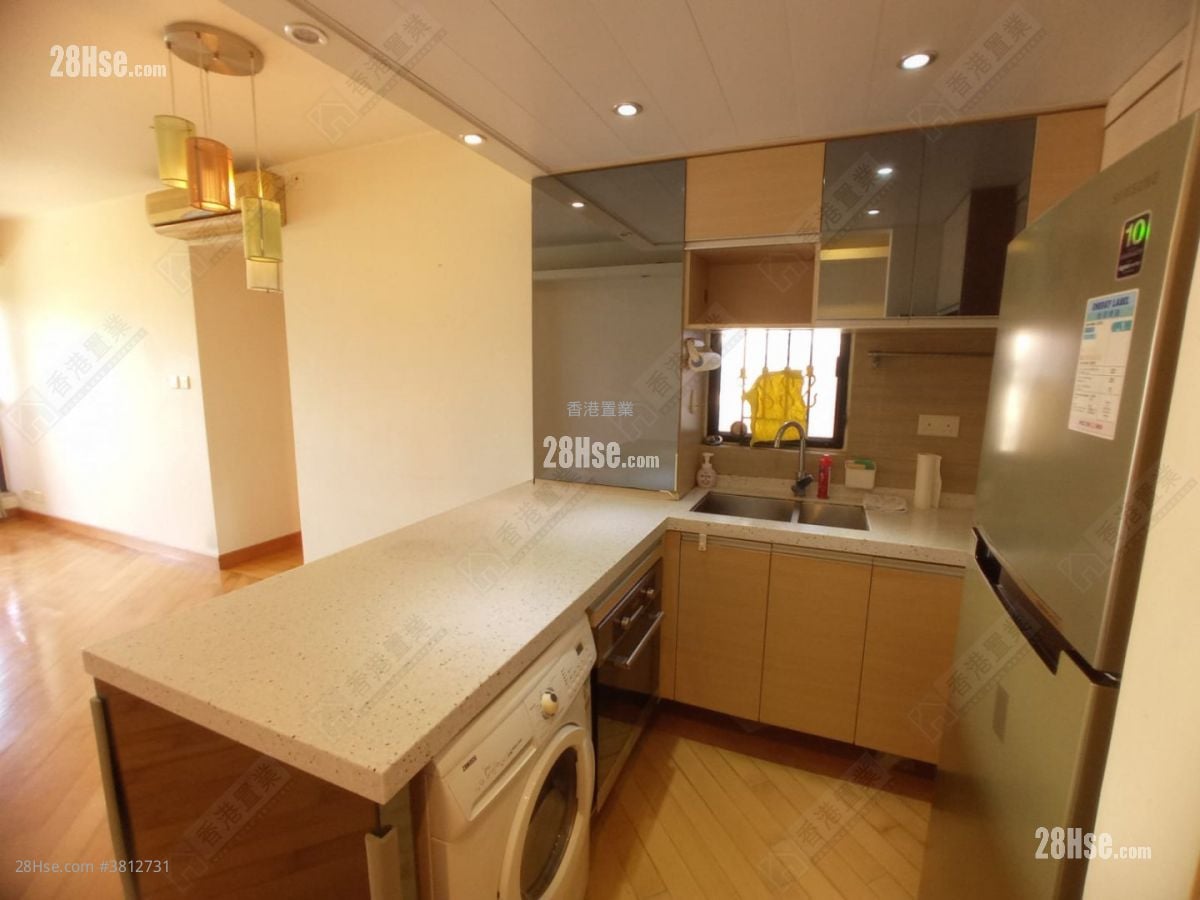 Park Island Sell 2 Bedrooms , 1 Bathroom 607 ft²