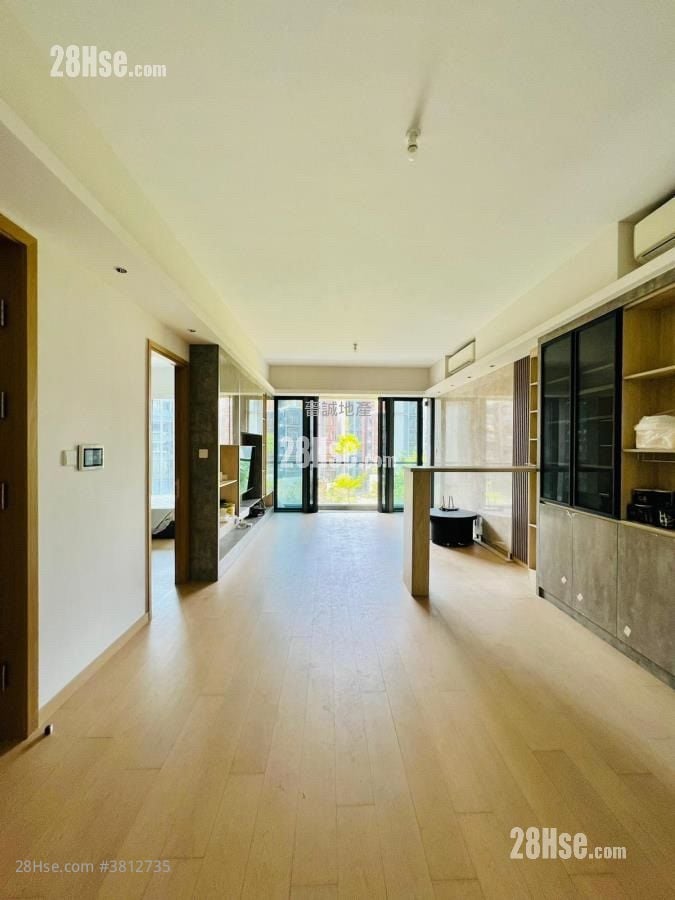 The Bloomsway Sell 4 Bedrooms , 4 Bathrooms 1,259 ft²