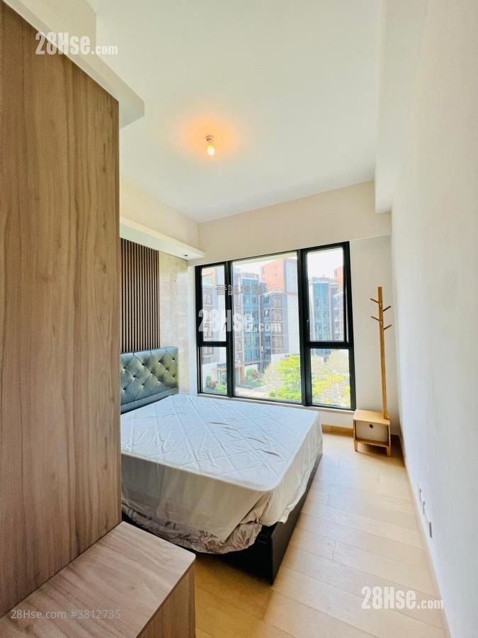 The Bloomsway Sell 4 Bedrooms , 4 Bathrooms 1,259 ft²