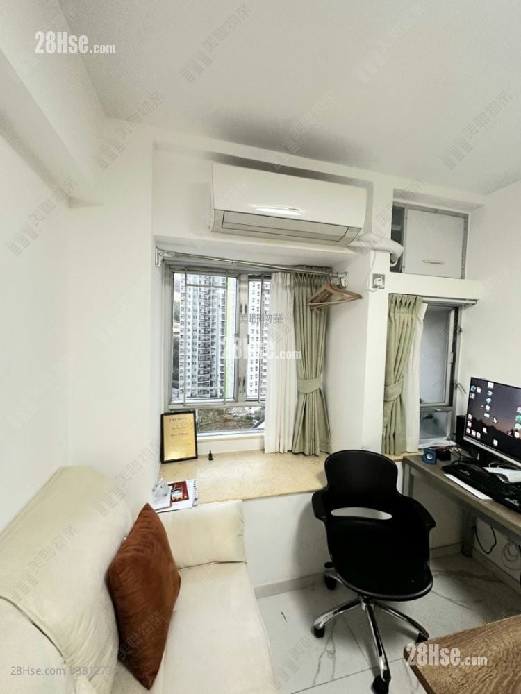 New Kwai Fong Gardens Sell 2 Bedrooms , 1 Bathroom 418 ft²