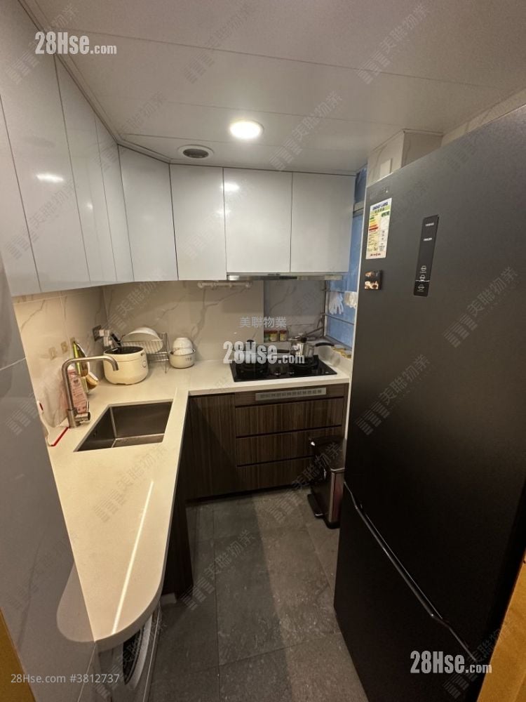 New Kwai Fong Gardens Sell 2 Bedrooms , 1 Bathroom 418 ft²