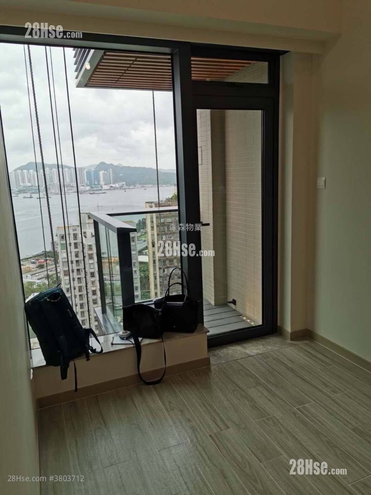 君豪峰 租盘 1 房 , 1 浴室 290 平方尺