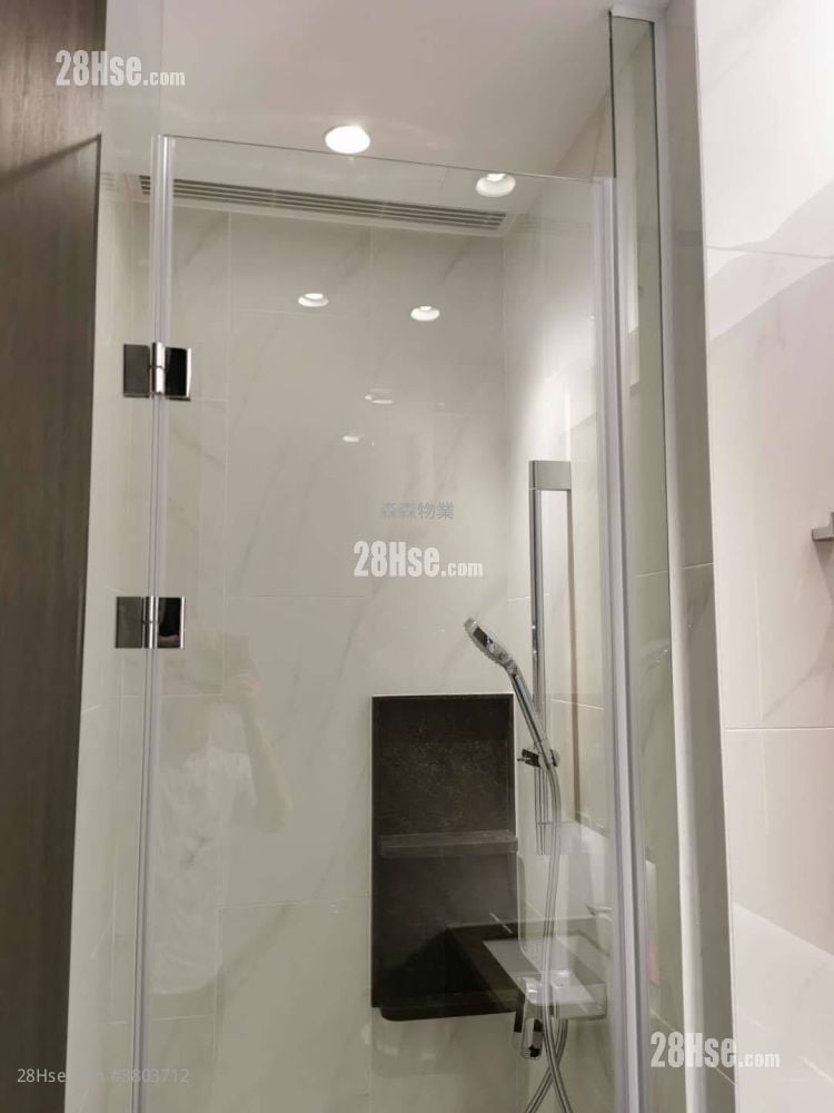 君豪峰 租盘 1 房 , 1 浴室 290 平方尺