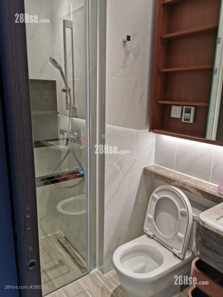 君豪峰 租盘 1 房 , 1 浴室 290 平方尺