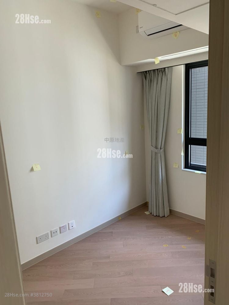 御半山 售盘 2 房 , 1 浴室 399 平方尺