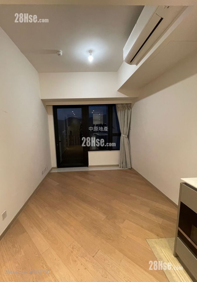 御半山 售盘 2 房 , 1 浴室 399 平方尺