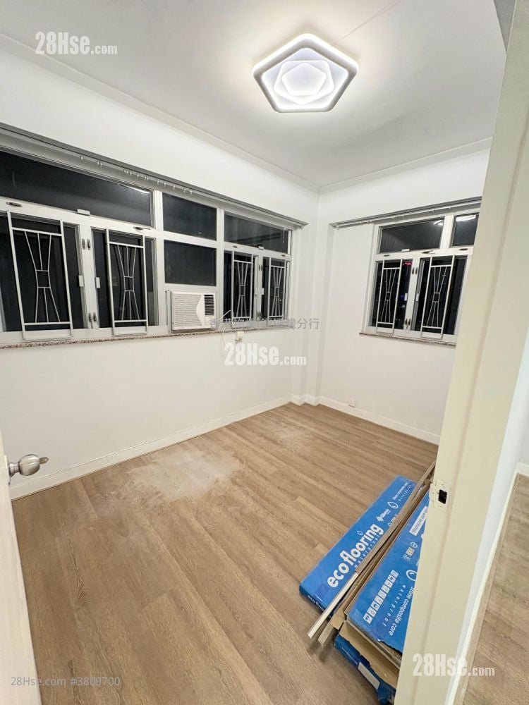 Yee On Building Rental 2 Bedrooms , 1 Bathroom