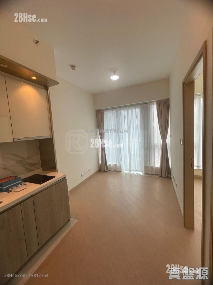 維港滙 售盤 1 房 320 平方呎