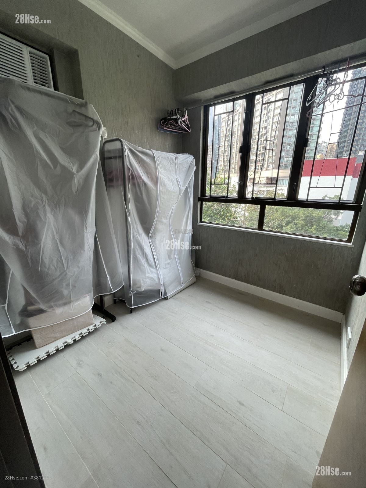 红磡花园 售盘 3 房 , 1 浴室 480 平方尺