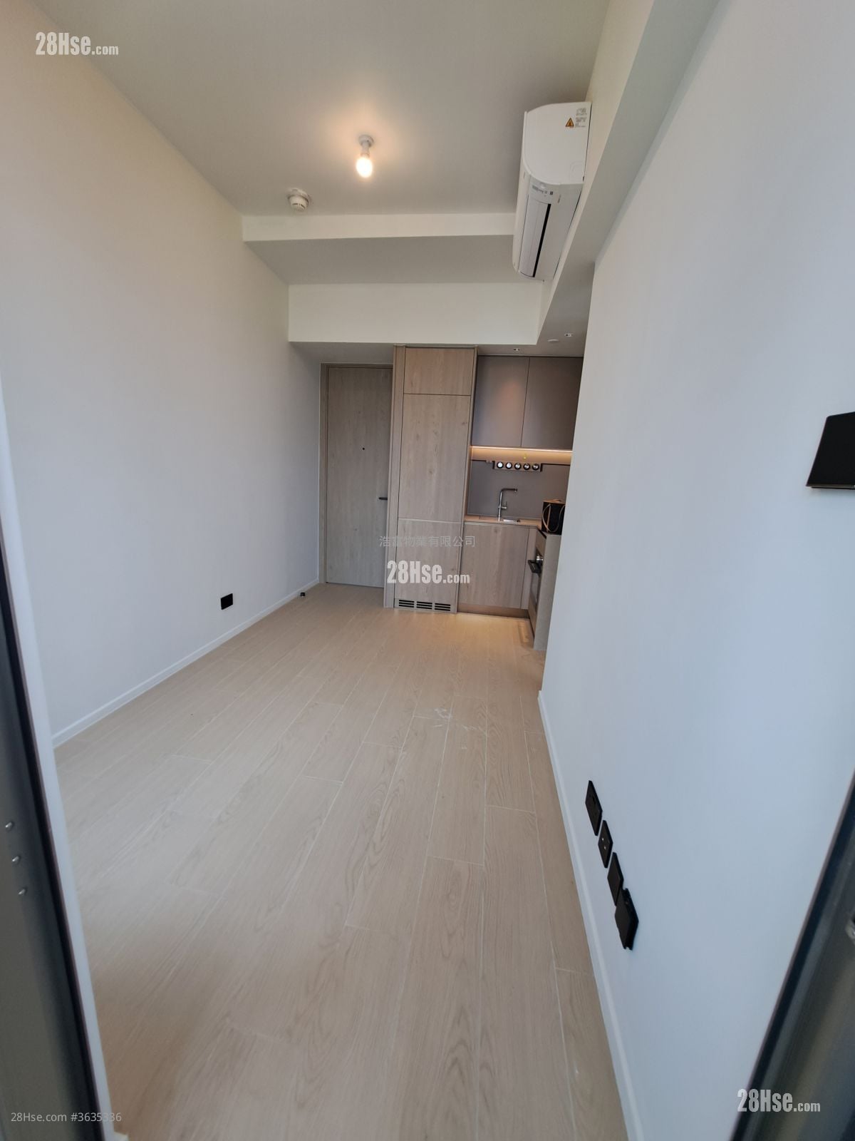 Finnie 租盘 2 房 , 1 浴室 361 平方尺